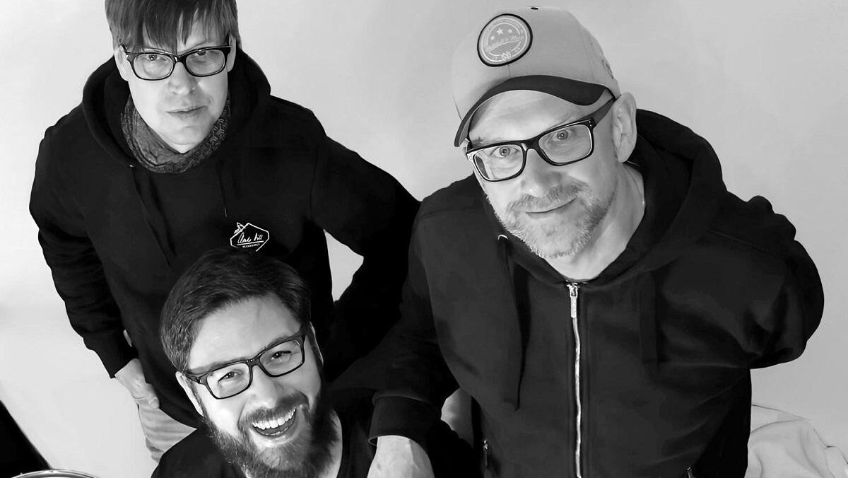 Wohnzimmer-Vibes live: Forster Musiker Salli Sonsalla gibt Zusatzkonzert