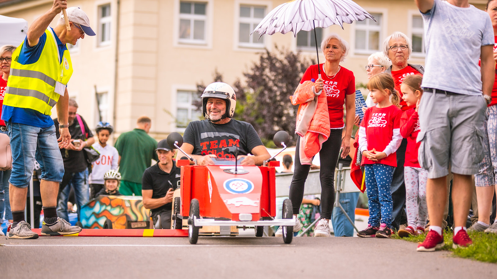 Forster Seifenkistenrennen feiert Comeback am Kegeldamm