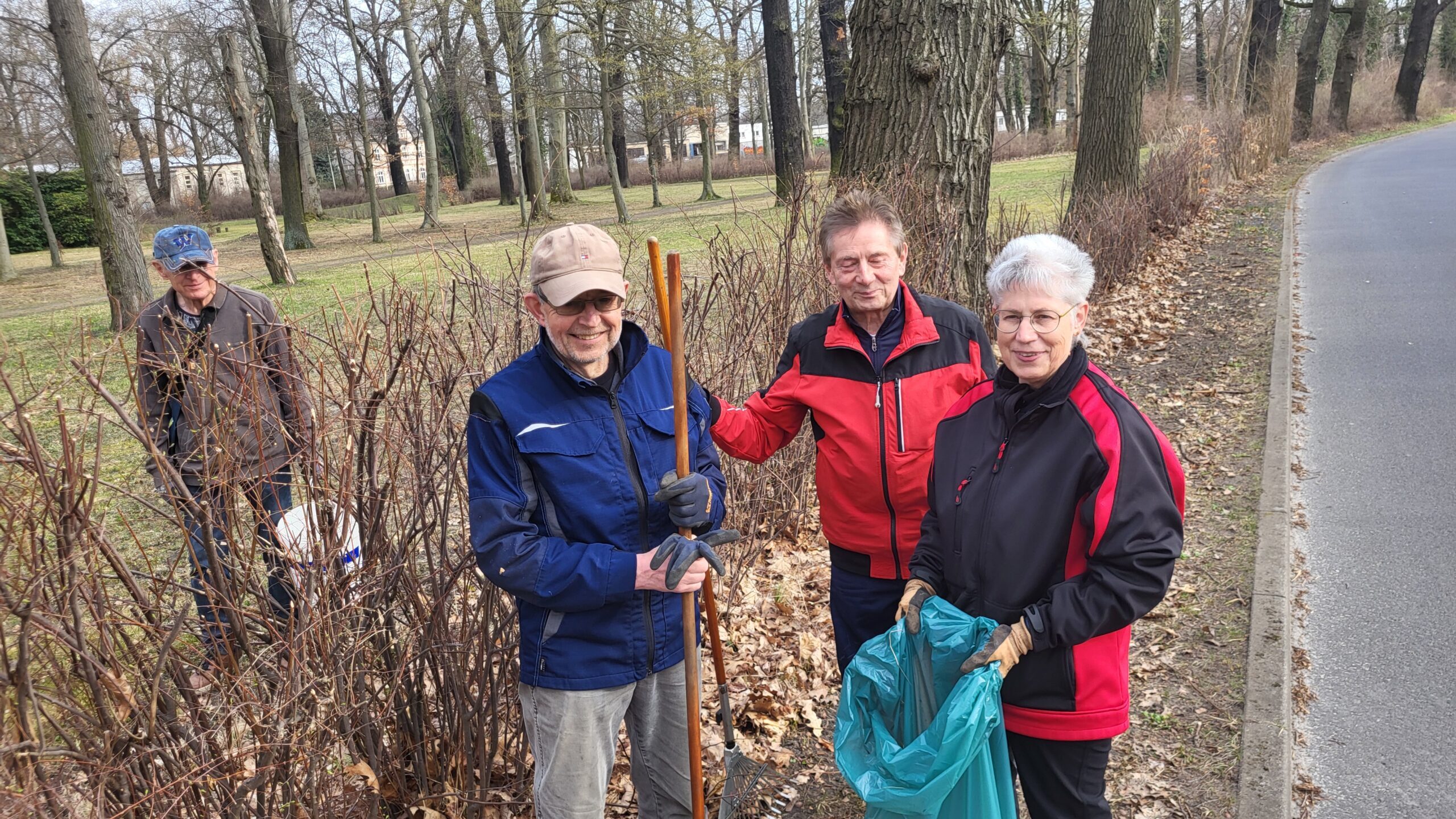 Frühjahrsputz in Forst: Mehr als 500 Menschen packen mit an